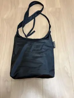 mont-bellモンベル U.L.MONO ポーチ ショルダーバッグ M　黒