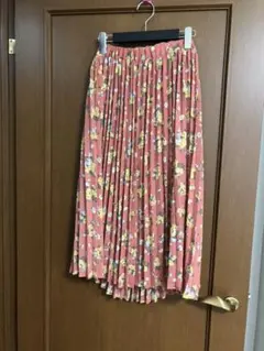 の*ぺ様 ロングスカート　プリーツスカート