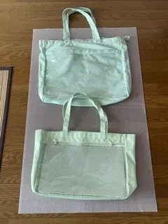 ダイソー痛バッグ ライトグリーン 現行品と廃盤品