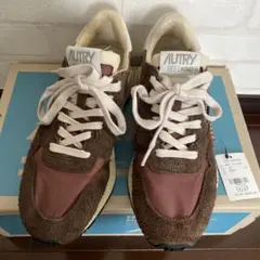 journal standard luxe【AUTRY】REELWIND LOWのサムネイル