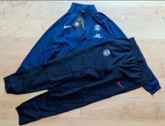 Item thumbnail for item a38f1f0d-ec5f-4b73-a2ba-1e100cb210c8