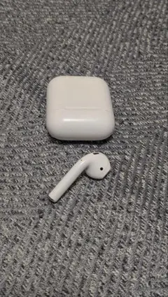 AirPods本体 ホワイト 充電ケース付き