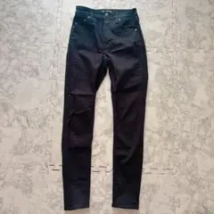 YANUKハイウエスト Patriciaスキニーブラック　黒　美脚パンツ