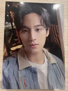 Item thumbnail for item 4d7dd9f2-1947-4c25-8c5d-eb4a8f8c4109