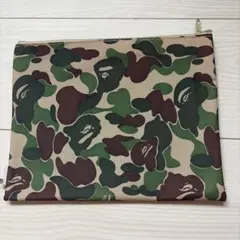 【A BATHING APE】迷彩柄 マルチケースのサムネイル