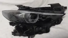 マツダ マツダ3 MAZDA3 ライト 右 中古品のサムネイル