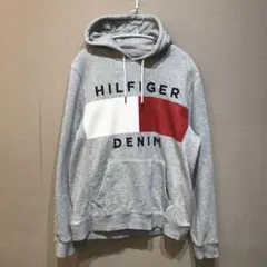 TOMMY HILFIGER フラッグパーカー　裏起毛
