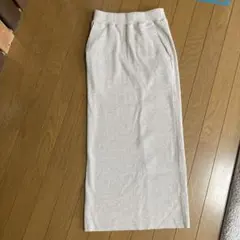 アンドミー　セルフカットリブタイトスカート