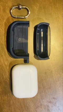 ①AirPods Pro ケース(第3世代) ②iFace Reflection