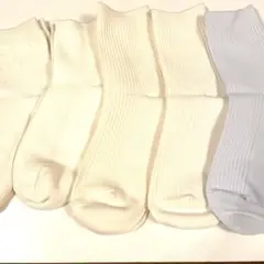 新品未使用レディースソックス5足セット サイズ　23〜25cmホワイト、ブルー系