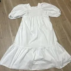 Re.Verofonna ホワイトワンピースMサイズ パフスリーブ