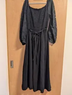 ミウィビレット　XLサイズ　黒ブラック　ロングワンピース　袖レース