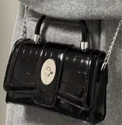 SHEIN チェーンスクエアバッグ