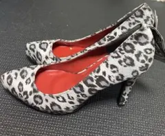 Item thumbnail for item 12772c8d-5a26-4ef8-a10c-99f85e4430d9