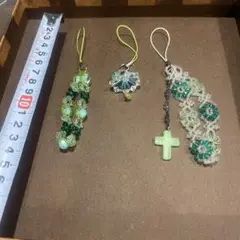 手作りビーズストラップ3個セット