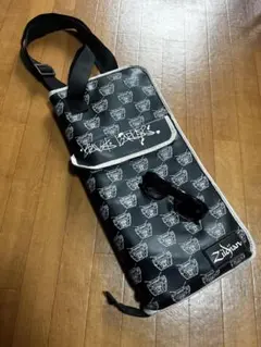 Item thumbnail for item a1f244e1-3ac5-49d8-a6b2-0a9ea51d5da7