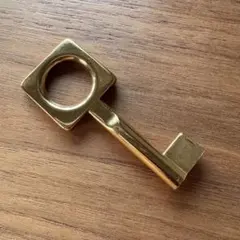 Item thumbnail for item d5354f11-fc43-4713-a5e9-a48a4717509e