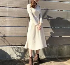 【美品】アイボリー ニットワンピース