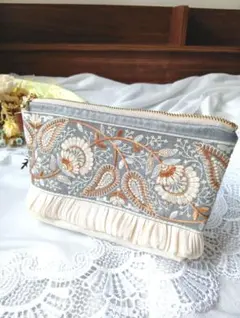上品で華やか インド刺繍×ヌビ ポーチ マチ シンプル（A308）