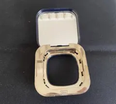 クレ・ド・ポー ボーテ　タンクッションエクラ　ルミヌ　ファンデーションケース