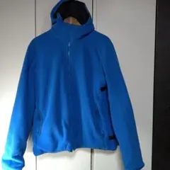 【閲覧数41】【M】Billabong フリースパーカー 青