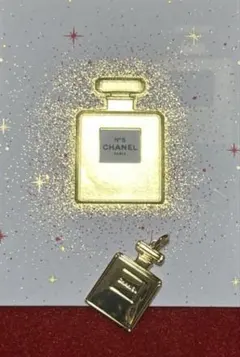 [CHANEL BEAUTÉ] ホリデーコフレ ノベルティ No5香水瓶モチーフ