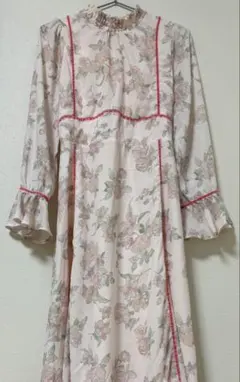 tocco closet♡花柄フリル付き長袖ワンピース