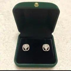 新品✨　CHINNDD 人気　ピアス　ジュエリー　高級感　ラウンドスタッド