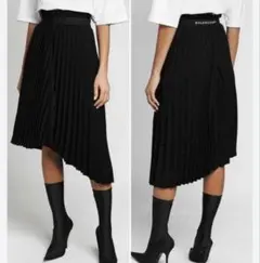 Balenciaga プリーツスカート ブラックのサムネイル