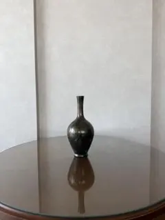 フラワーベース　1輪挿し　陶器　陶磁器 黒 青