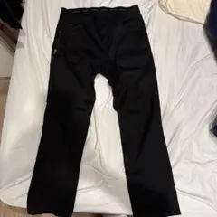 epicure 黒 ストレートパンツのサムネイル