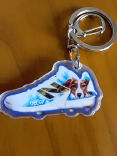 デコピンDEKOY スニーカー型キーホルダー　大谷翔平