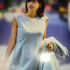 東京カレンダー（ロピアの社長夫人で語学堪能な美人アナである加藤綾子さん表紙）