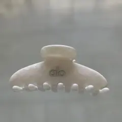 alo パールホワイト ヘアクリップ　新品