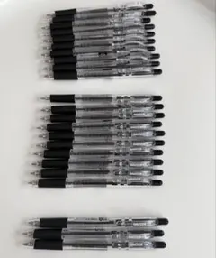 DAISO ノック式ラバーグリップボールペン 0.5mm 黒　23本セットのサムネイル