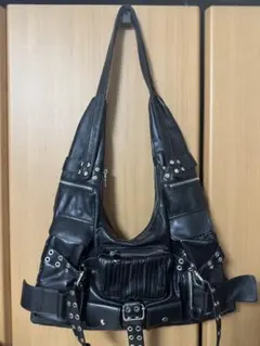 良品 ANNA SUI ショルダーバッグ 斜めがけ可 スタッズ オールレザー 黒