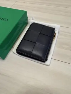 極美品⭐️RFID内蔵BOTTEGA VENETA ボッテガ カセット 財布 RFID・現行極美品】BOTTEGA VENETA ボッテガヴェネタ 財布