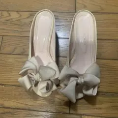 ミュール　リボン　ベージュ　5㎝ヒール 結婚式　パーティ　リボン付き