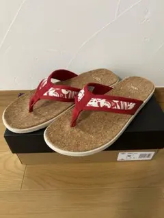 UGG メンズ ビーチサンダル 総柄レッド サイズ28cm 新品未使用