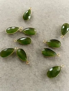 Item thumbnail for item 18190641-e999-4617-8773-993e9490a038