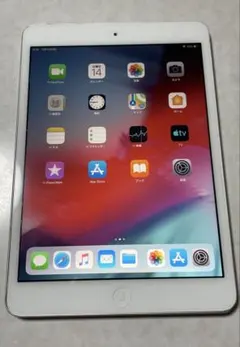 Apple iPad mini 2シルバーとiPhone 5Sのセット