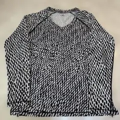 Under Armour ドットパターン 長袖Tシャツ LG