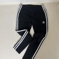 adidas 3本ライン ブラックジャージパンツ XS