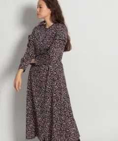 ニコアンド　小花柄長袖シャツワンピース　袖切り替えフリル　ブラック