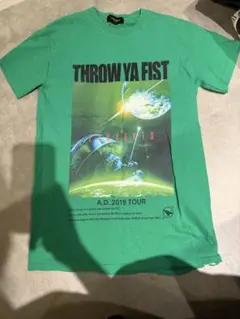 24KARATS THROW YA FIST Tシャツ