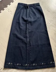 ♪デニム　ロングスカート 花柄刺繍付き