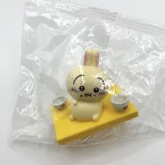 ちいかわ×松屋・松のや　オリジナルフィギュア　うさぎ