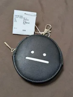 グラニフ シャドー フェイクレザーカスタムサークルポーチ