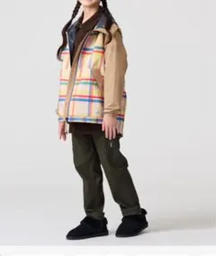 ワークマン　エアロストレッチウォームクライミングパンツキッズ　140 カーキ