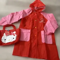 新品タグ付き　ハローキティ　カッパ　雨具　レインコート　110cm
